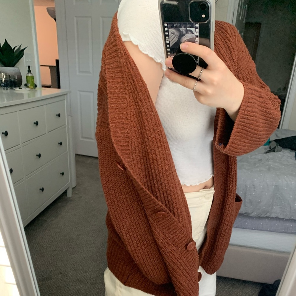 Brown Korean brand Cardigan - Picture 7 of 8